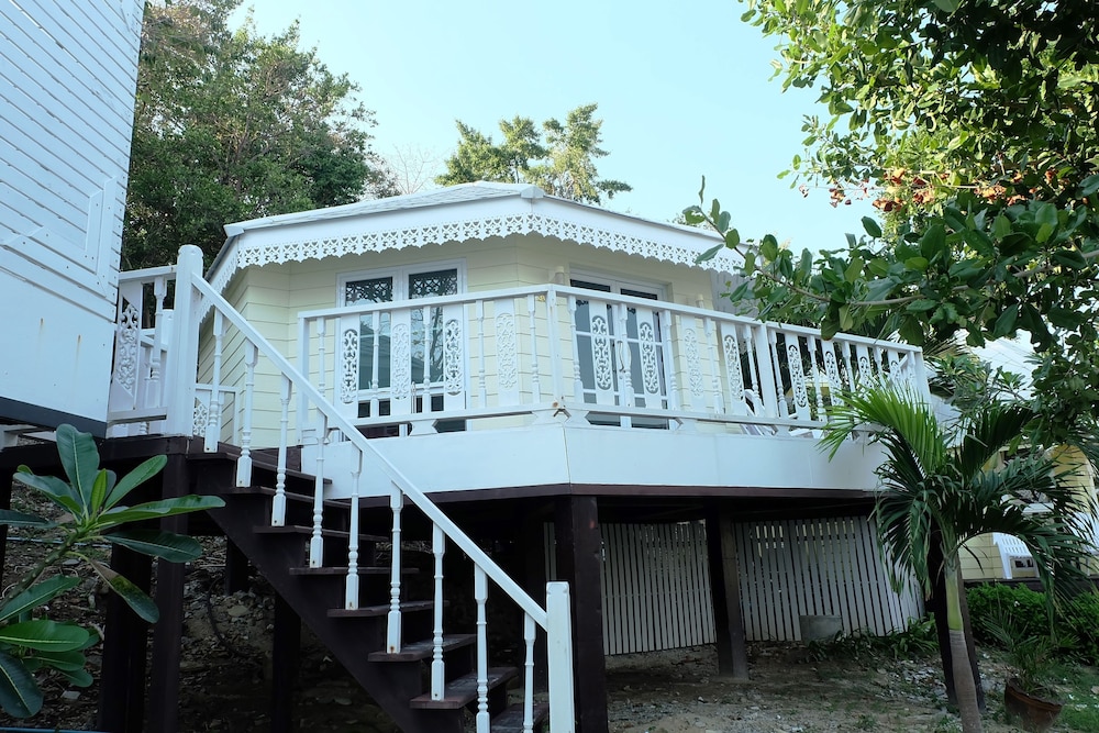 Nimmanoradee Resort