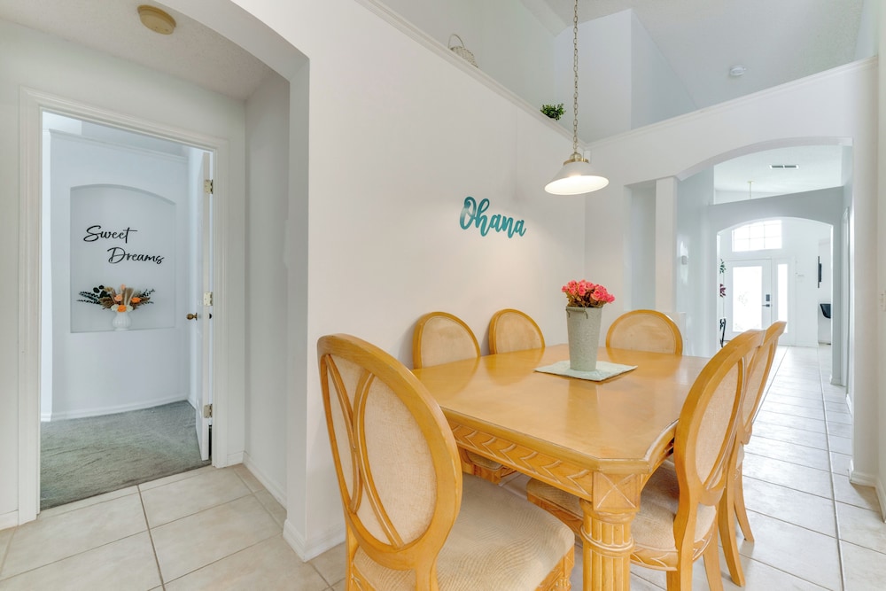 4 Mi to Disney: Home w/ Pool Table, Outdoor Oasis!