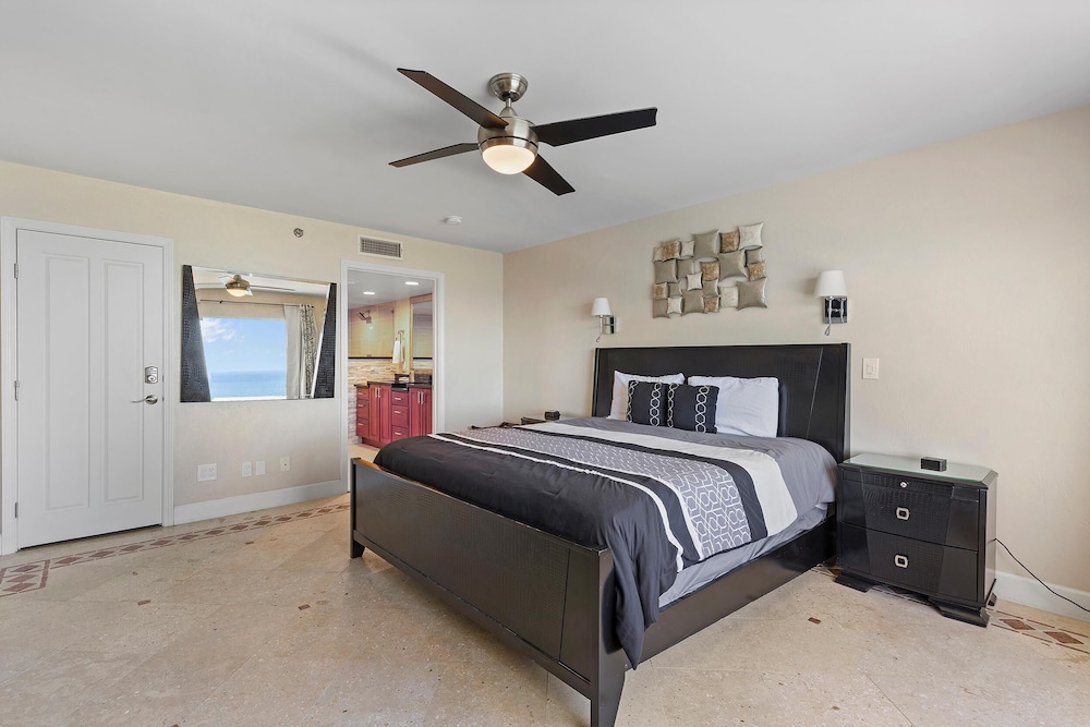 Ashley Penthouse 5