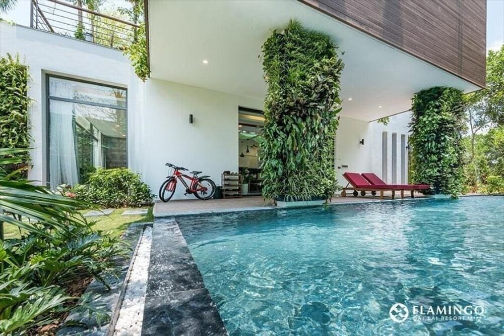 Flamingos Dai Lai Resort Luxury