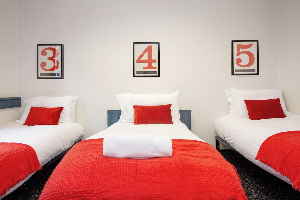 higgihaus 107 Sleeps 4 Monday - Friday