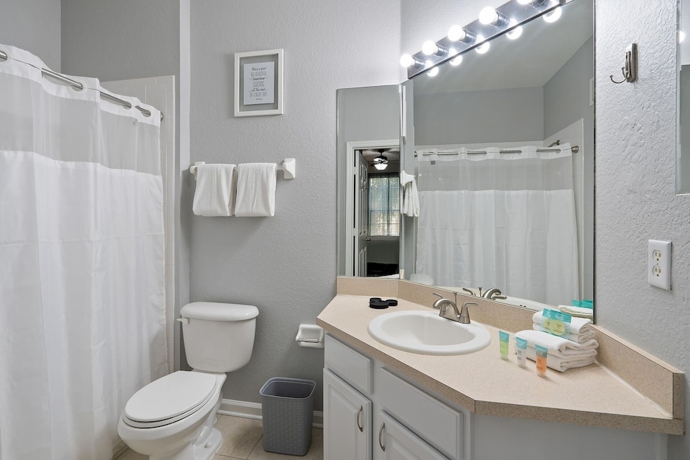 Windsor Hills Resort 3 Bedroom 2nd Floor Condo with Resort Access 3 Condo