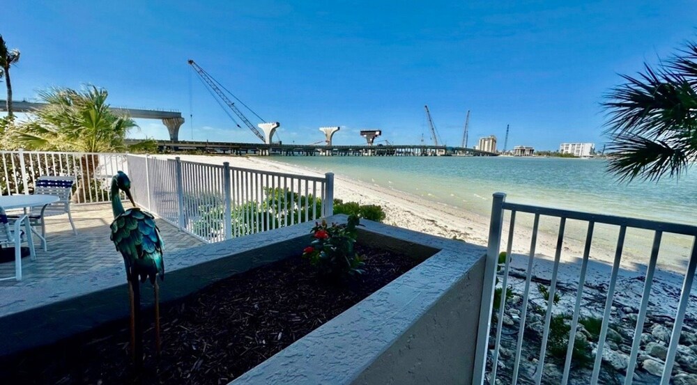 Lovers Key Beach Club 2
