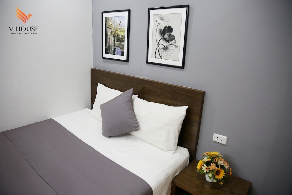 V House 1 Serviced Apartment