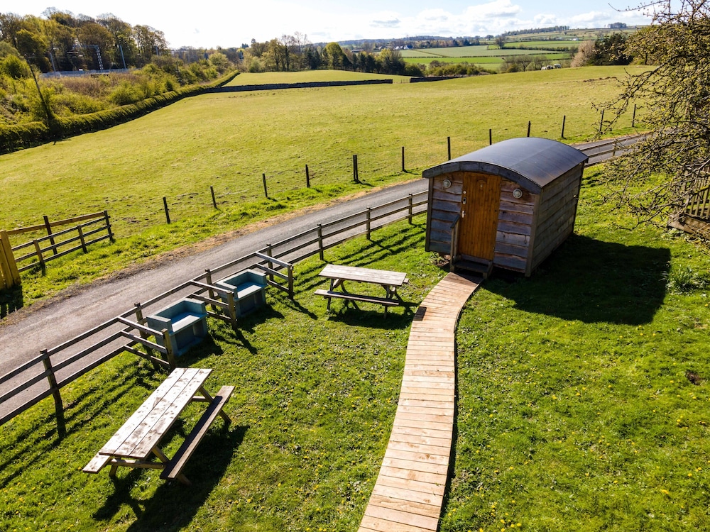Orchard Hideaways