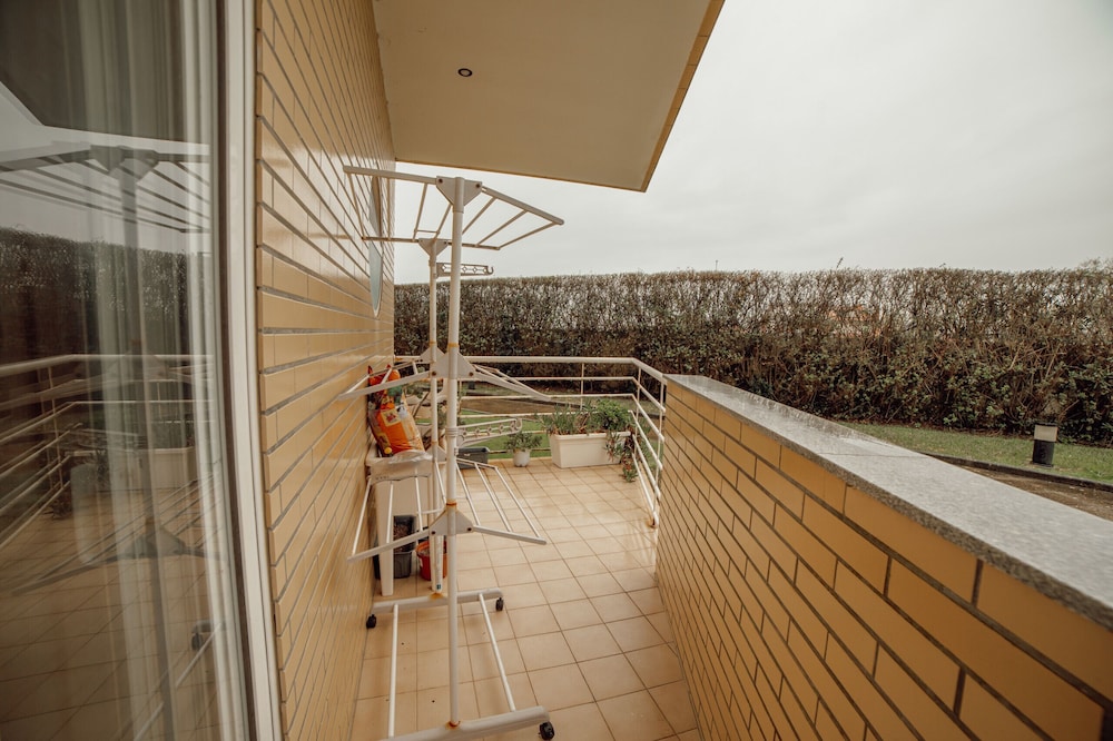 Arcozelo Pool Garage by Vacationy, photo 14