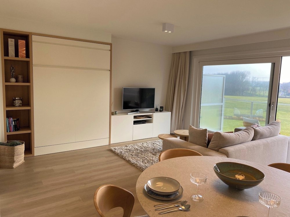 Apartment in Nieuwpoort With Terrace