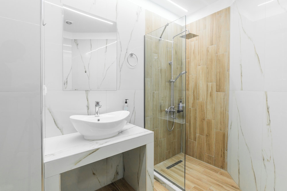 Noima Luxury Suites