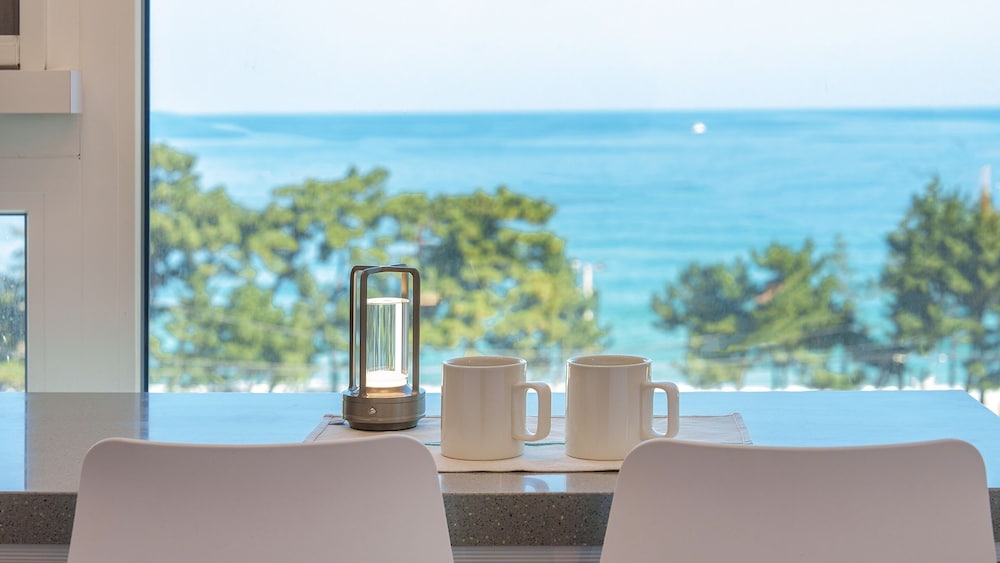 Gangreung cn6 Ocean View spa Poolvilla