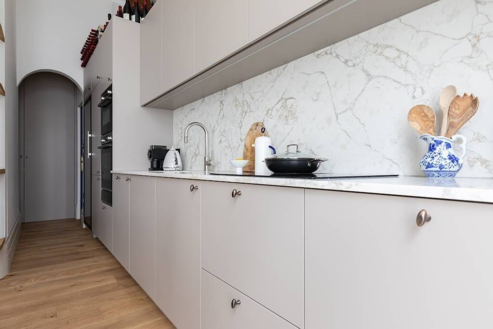 Spring Gardens by Onefinestay