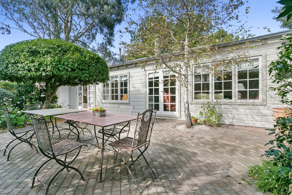 Lynton Cottage