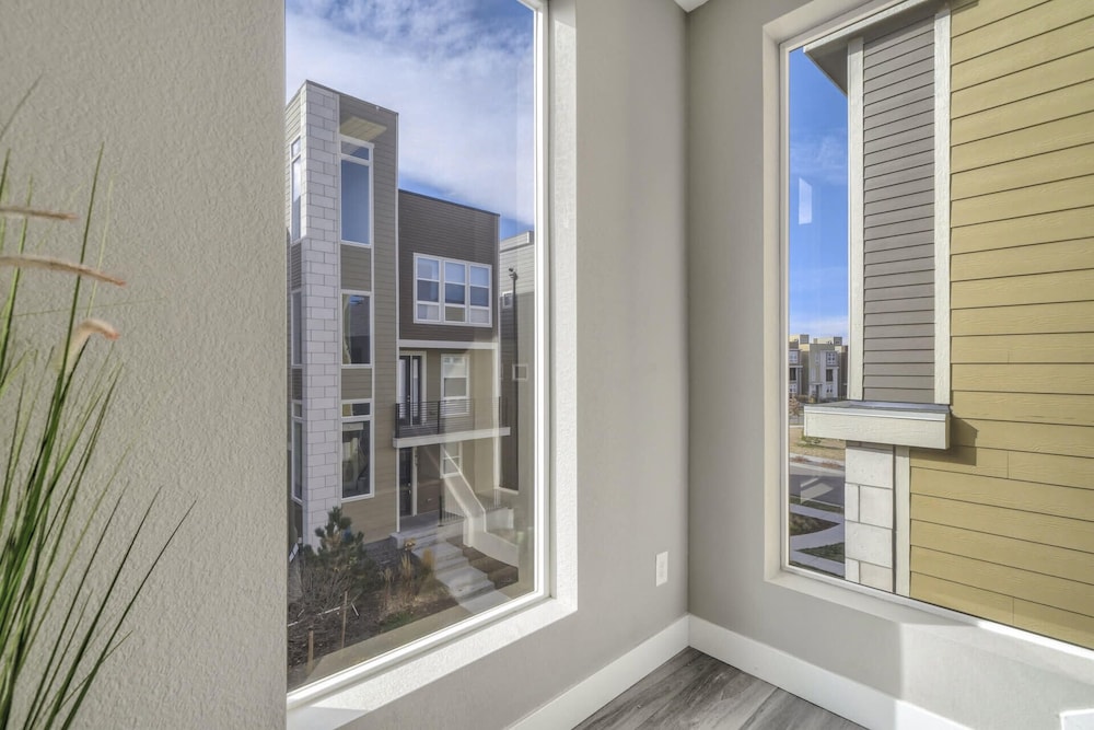3BD Rooftop Lounge Restaurants & Parks view 2