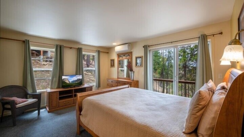 Scenic Wonders Falcon's Nest 3 Bedrooms view 4