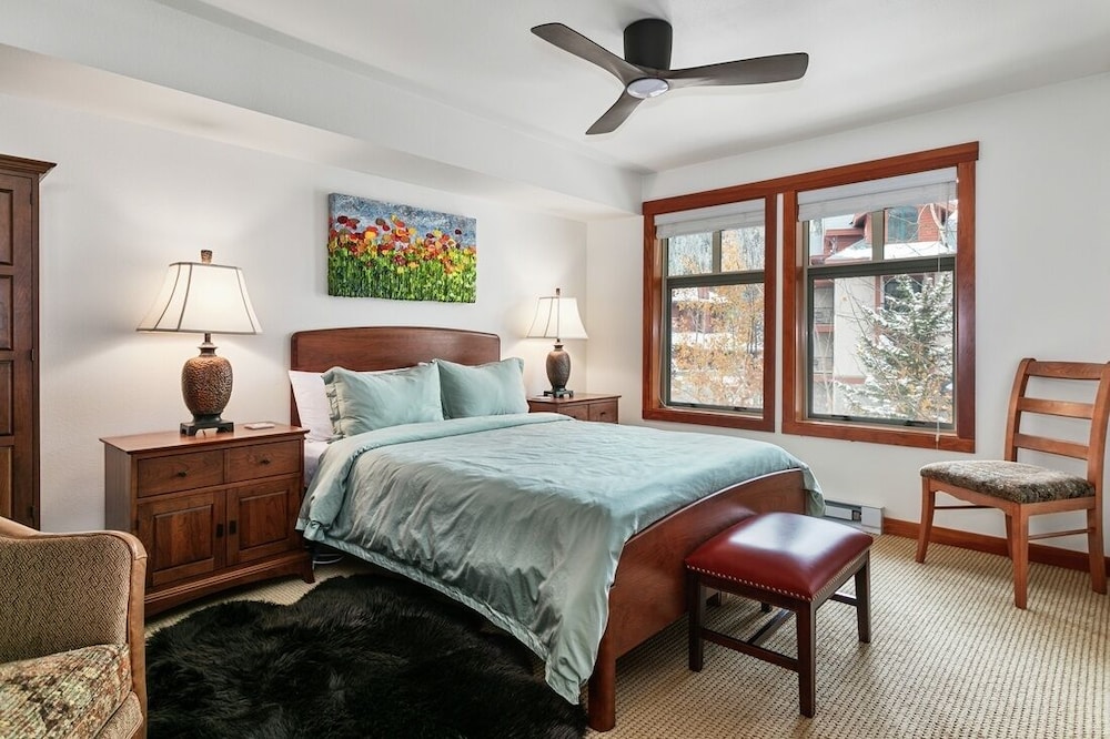 Eagle Springs West Condos - Solitude UT