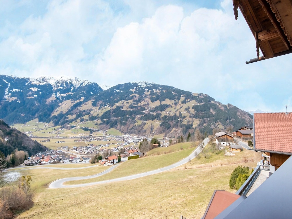 Chalet in Zillertal Near Ski Bus Stop