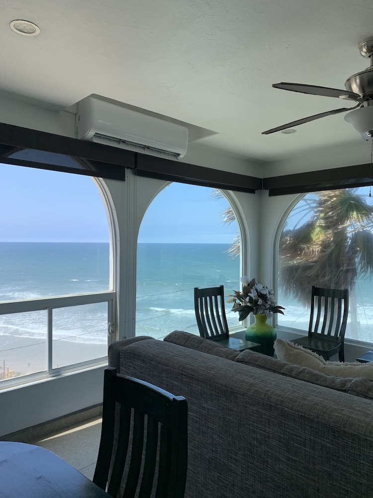 Casa Playa Baja