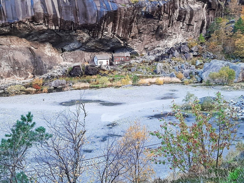 6 Person Holiday Home in Ana-sira