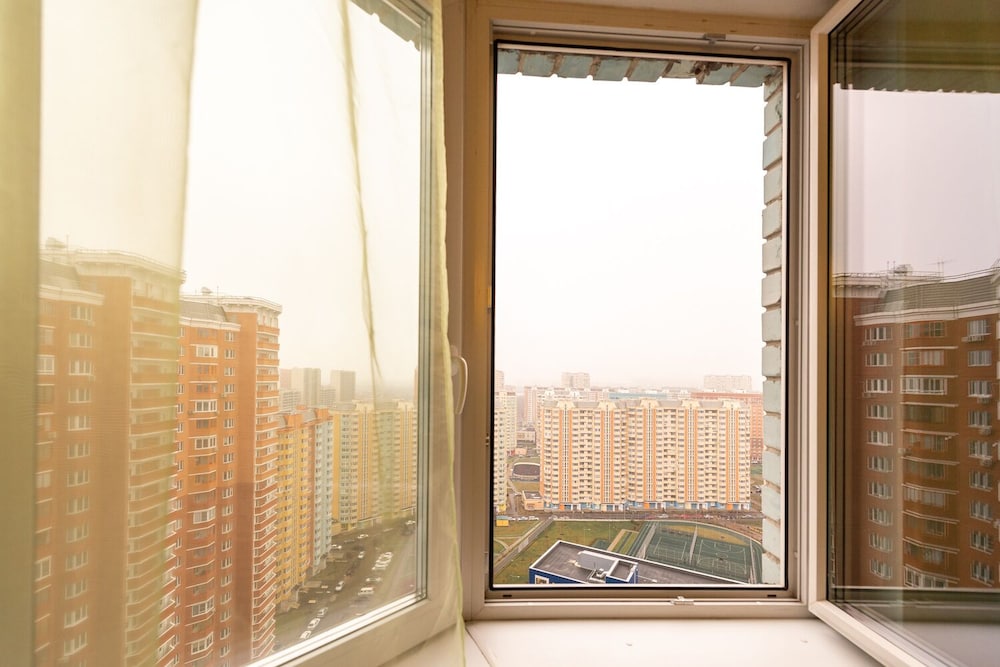 Apartment on Vertolyotchikov 13