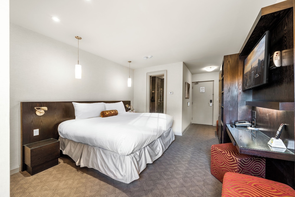 Niagara-on-the-Lake Vacations - The Shaw Club Hotel - Property Image 55