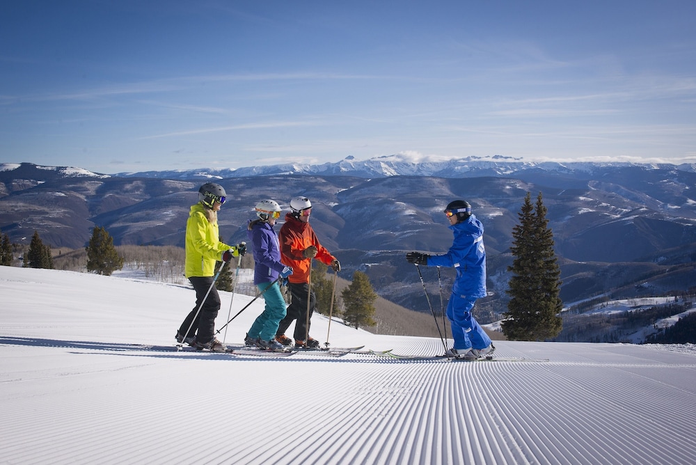Ski In Ski Out Townhome in Rocky Mountain Access to Elkhorn Chairlift by RedAwning