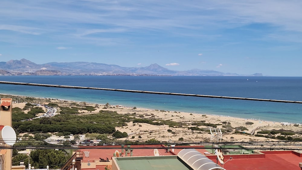 La Vista Penthouse Stunning View Private Balcony