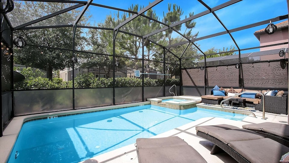 Solterra Resort 5 Bedroom Home with Pool Spa Game Room 5 Home