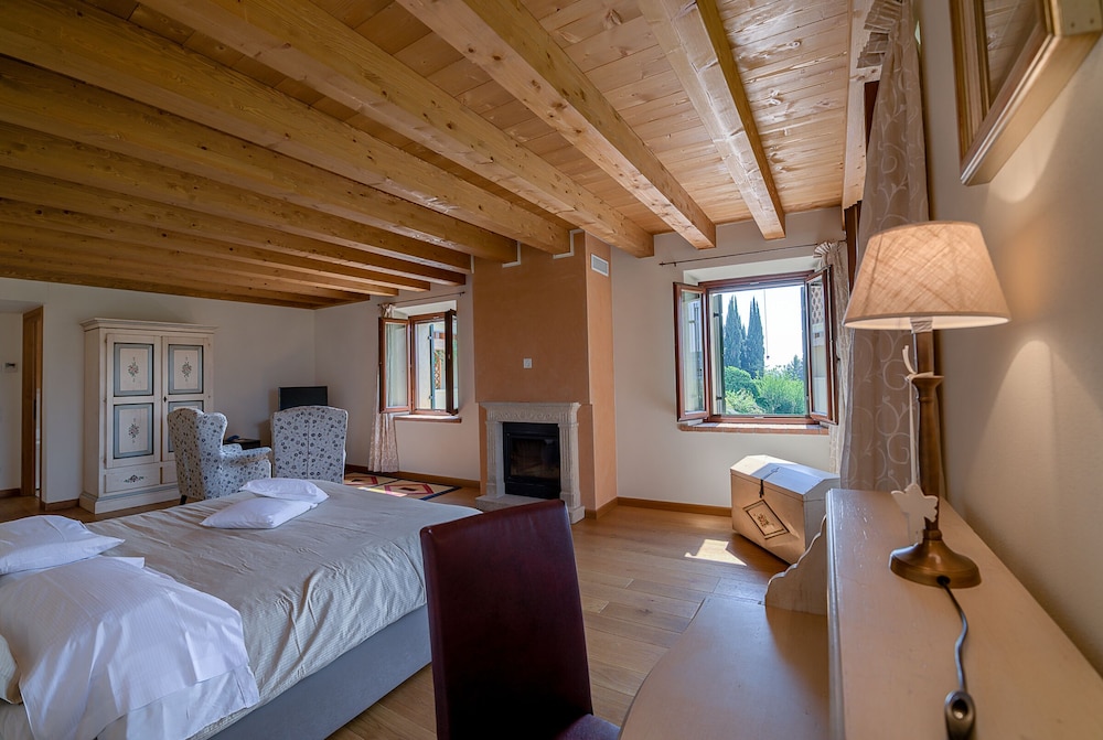 La Fonte degli Dei Wine Relais Adults Only