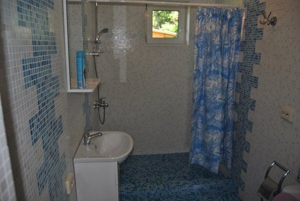 Photo 45