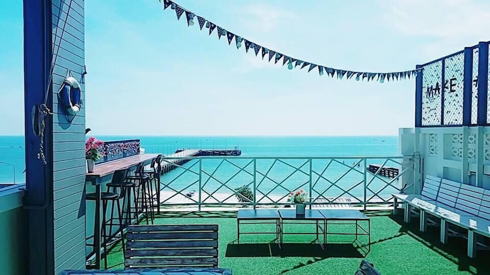 Jetty Huahin Hostel
