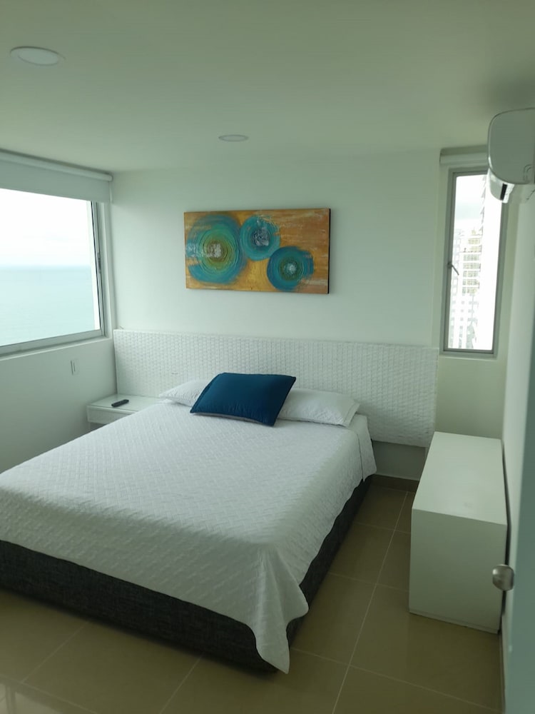 2P1-AL APARTAMENTO 2 ALC FRENTE AL MAR