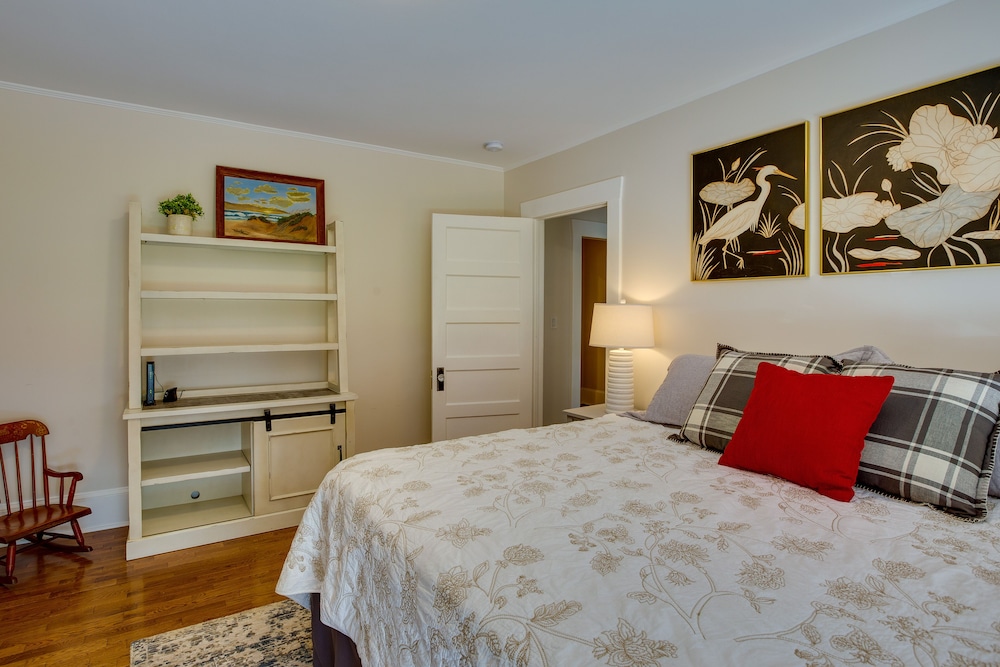 White Springs Gem w/ Patio  Screened Porch! - Property Image 28