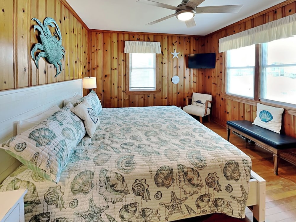 The Caroline by Topsail Realty