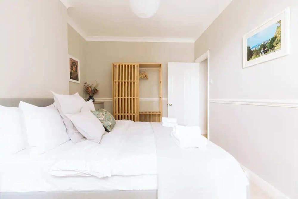 Beautiful 2BD Flat - Clifton Village view 4