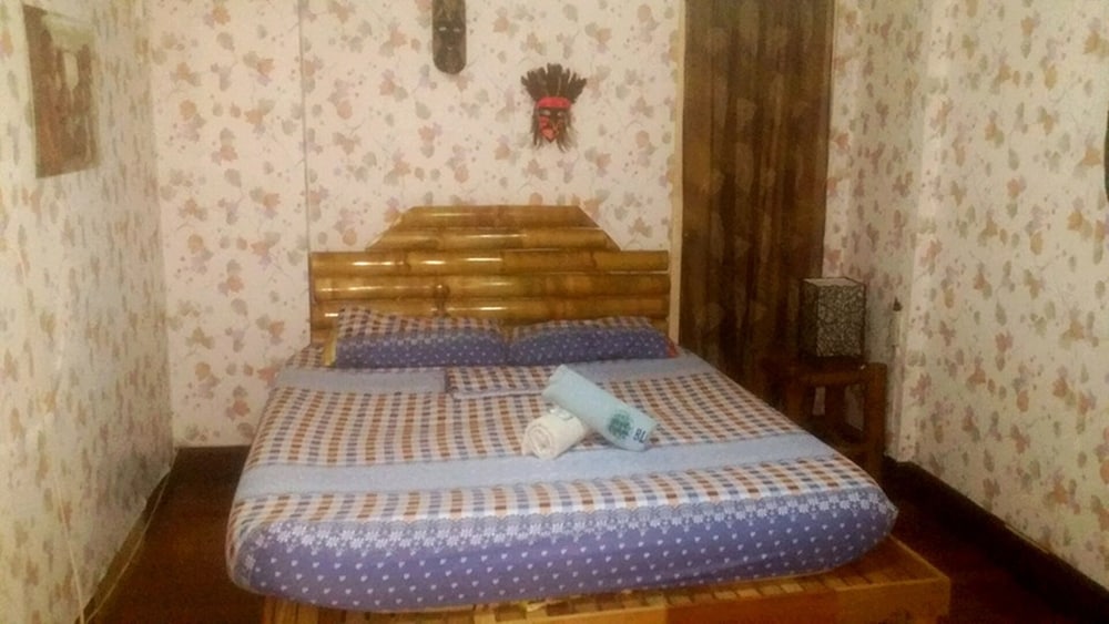 BugoyBikers Hostel