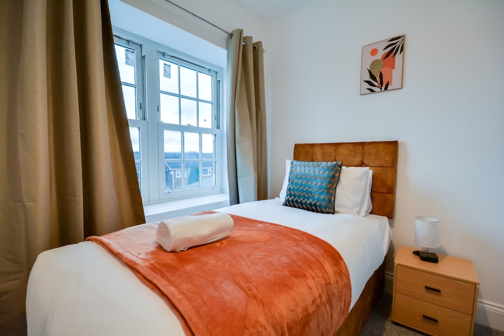 Manchester Gem - Stylish Apartment in Wigan