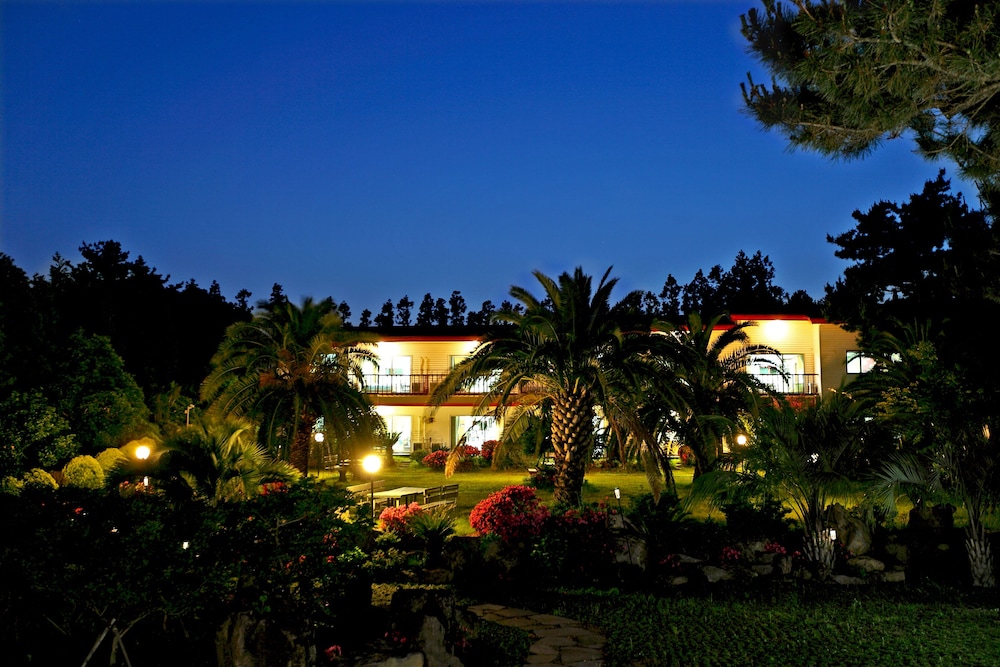 The Areumdaun Pension