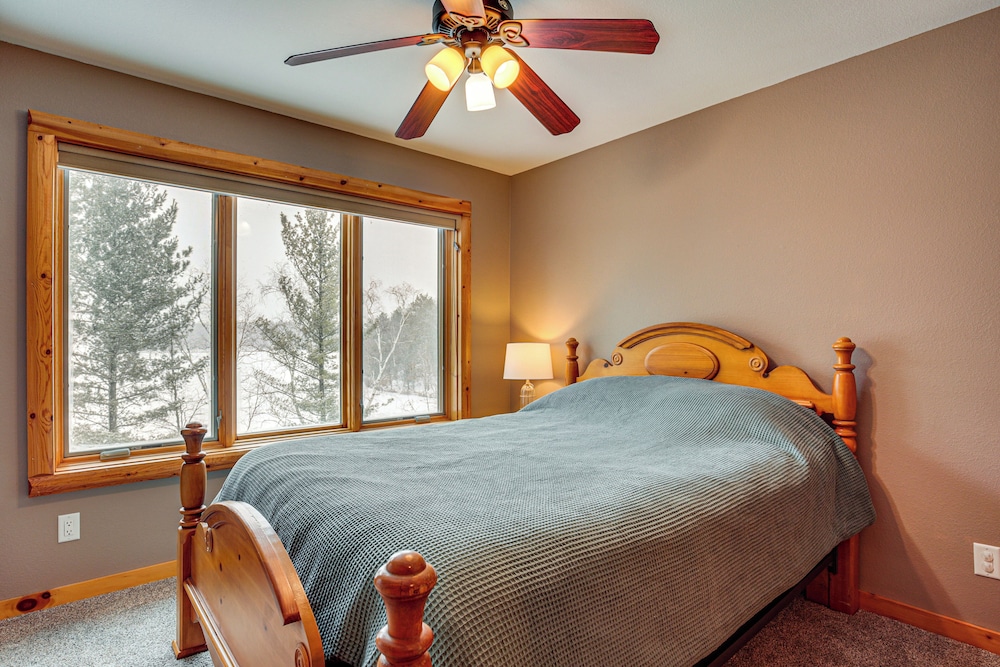 Lakefront Gem w/ Dock & Views in Lac Du Flambeau