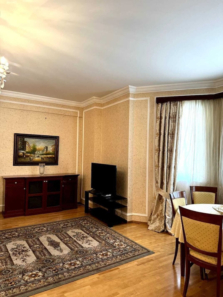 Layla Apartment