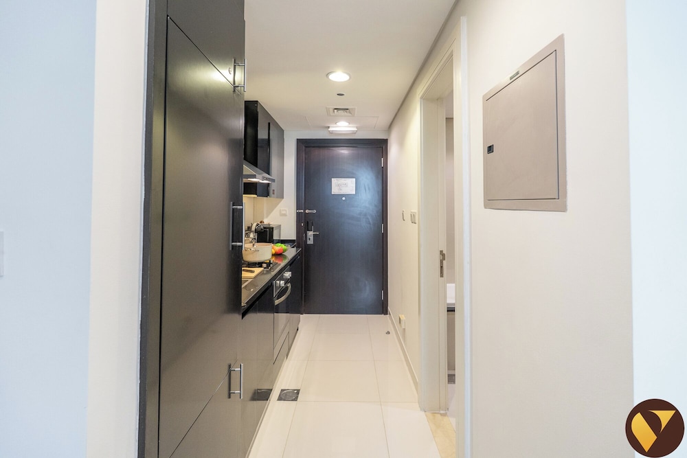 Damac Cour Jardin Pool & Gym Access