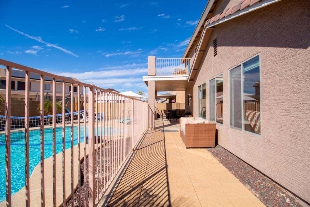 Casa Desert Willow - Stayshores 5 Bedroom Home