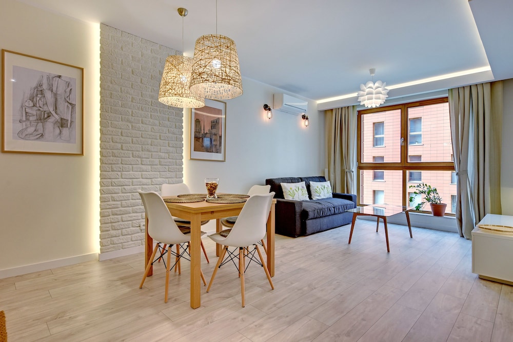 Apartinfo Aura Apartments