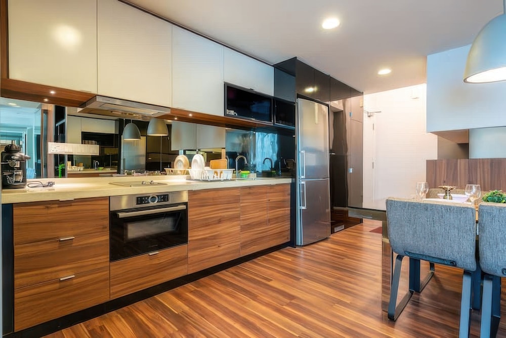 VERVE Suites KL South Apartments & Condo