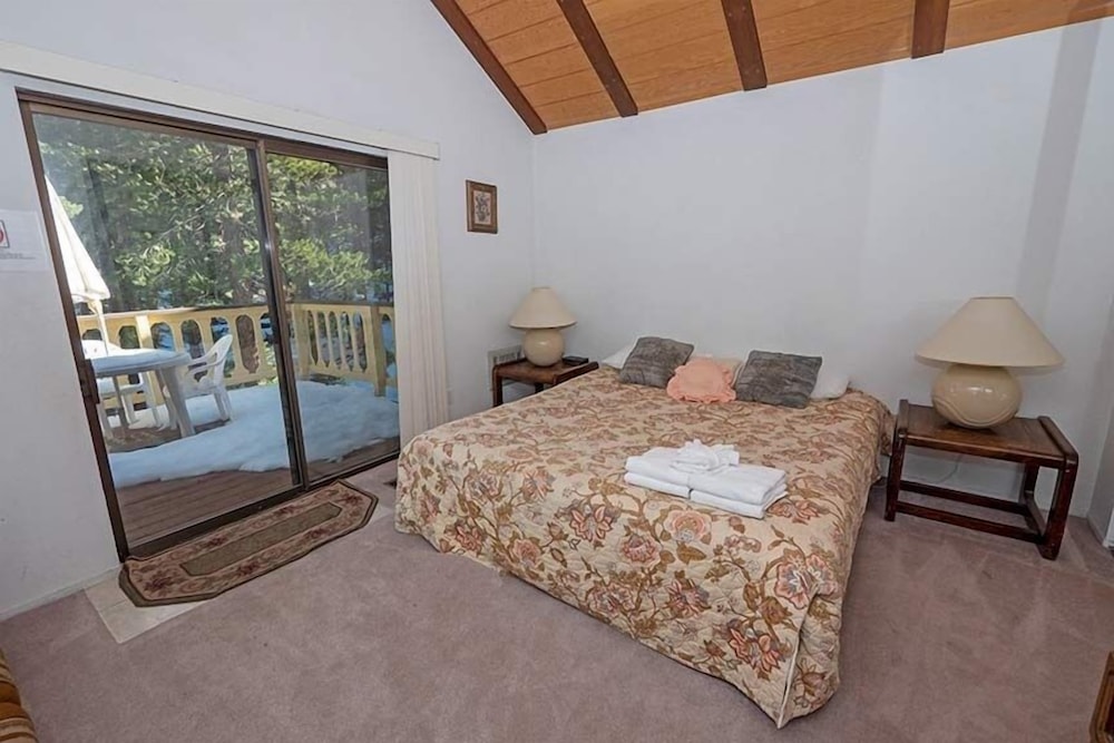 3336 Pine Hill Road 3 Bedroom Home