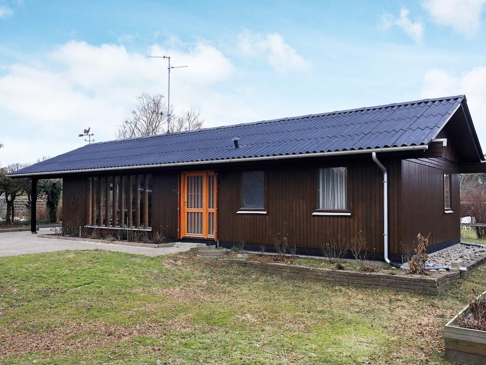 6 Person Holiday Home in Laeso