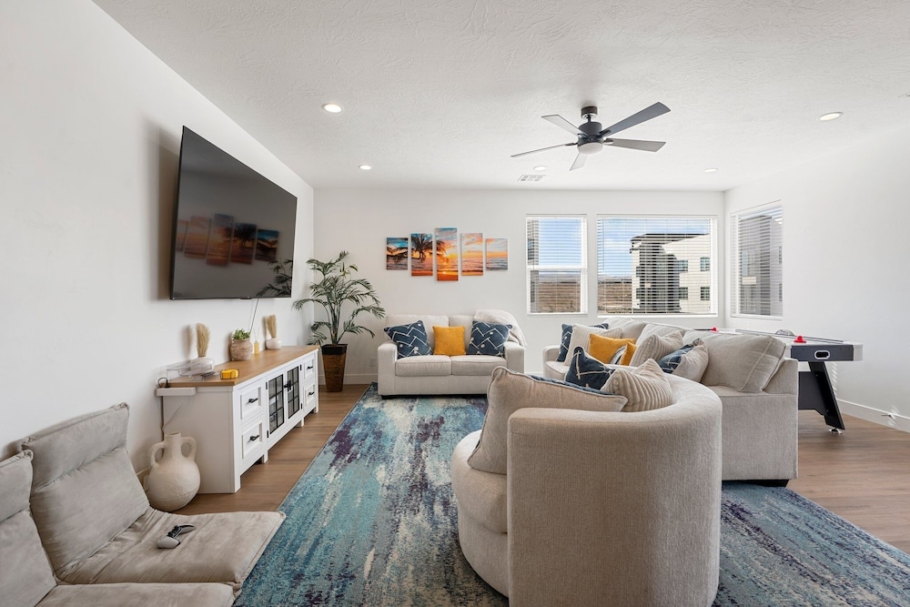 Beech Bungalow 5 Bedroom Townhouse