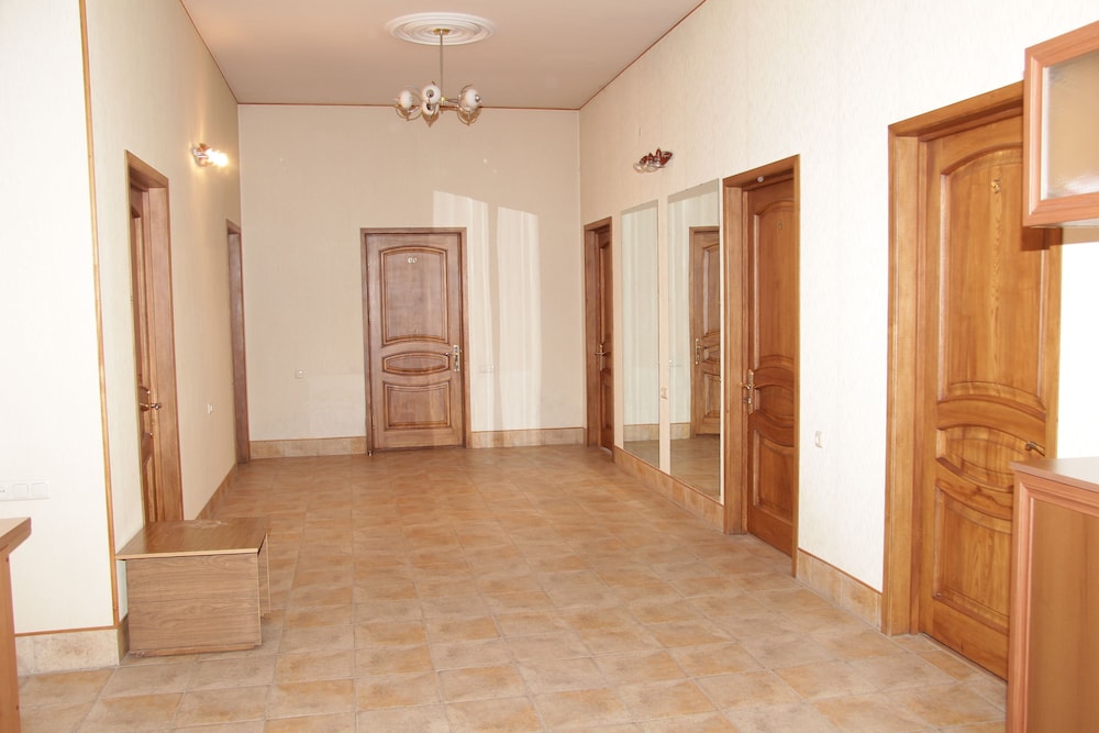 Rafael Hostel