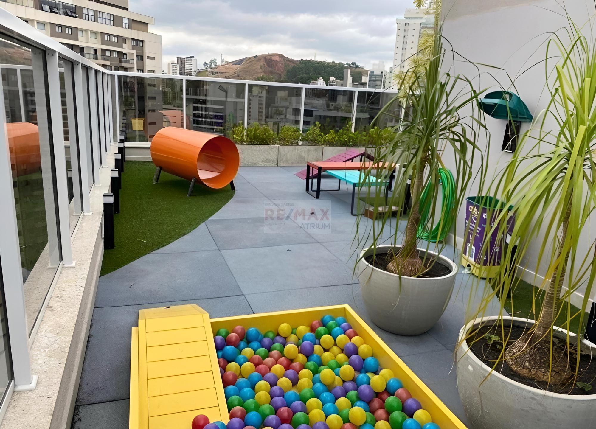 Studio Astral Av. Itamar Franco Piscina