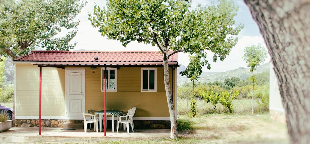Camping Bungalow Parque Isábena