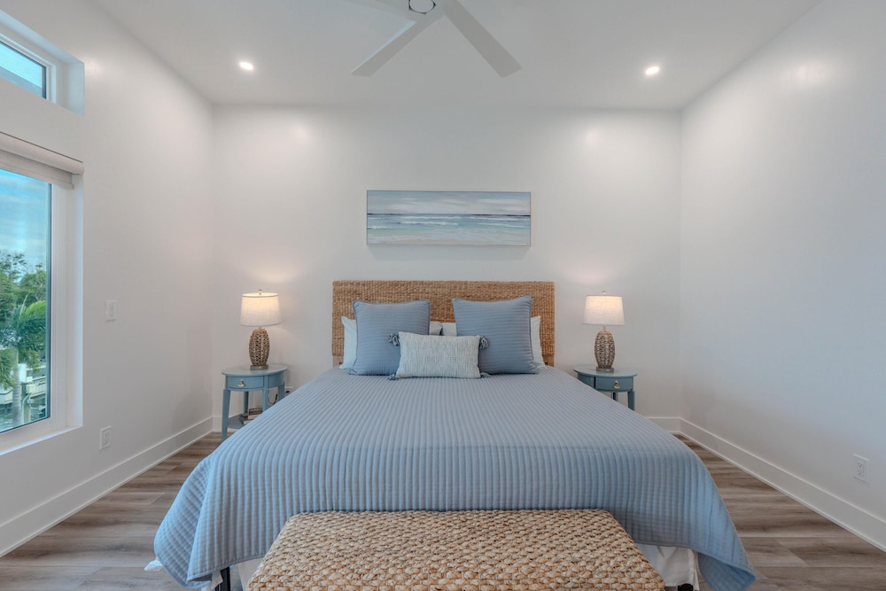 Tropical Shores