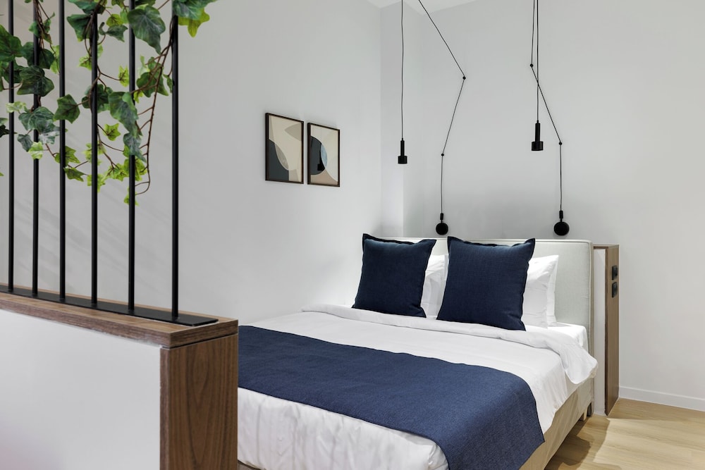 MoRe by Zoia Living